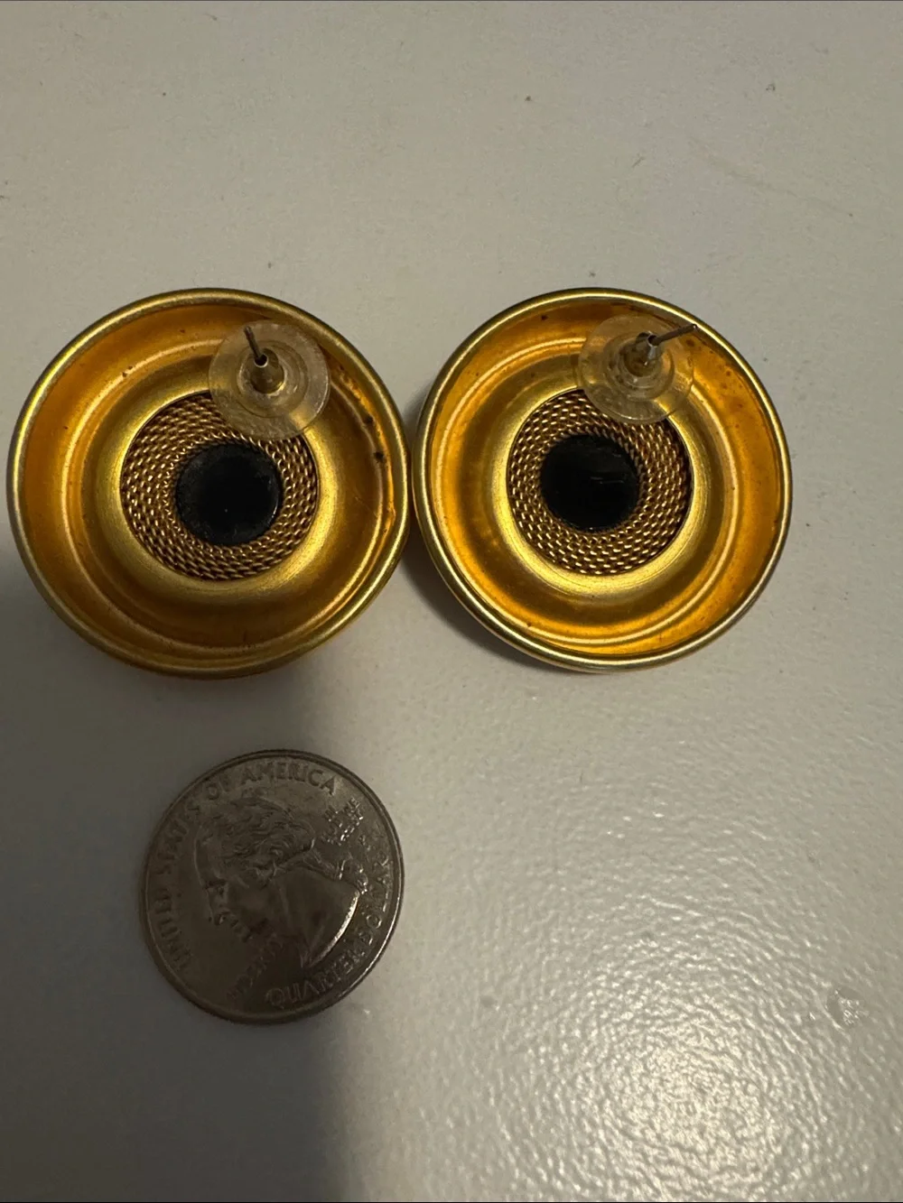 Classic Gold Filigree Round Stud Earrings with Black Center